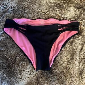 Victoria's Secret Women's Pink and Black Bikini-and-tankini-bottom